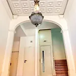 137 Casinha Da Estrela Lisbon